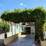 Casa Glicine بيت للعطل Agrustos